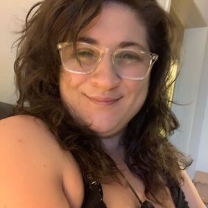 Hayyyyy!! I’m Kate 👋